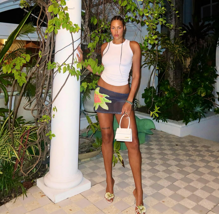 Le basketteur Liz Cambage a un compte chez uniquement