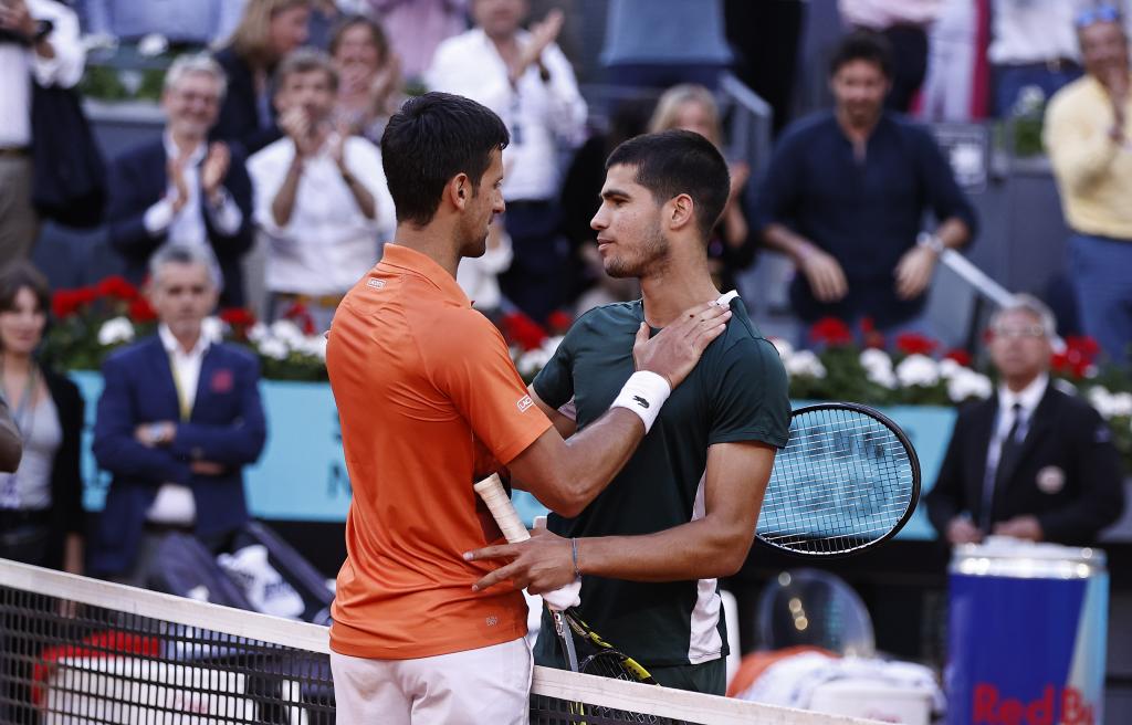 Carlos Alcaraz et Novak Djokovic. 2022.