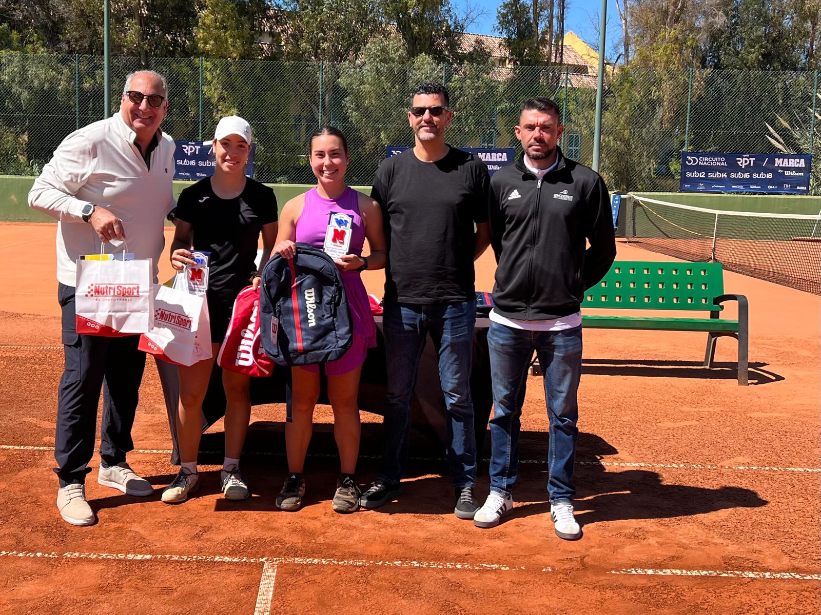 Champion et finaliste de la RPT en bas - par Wilson Brand