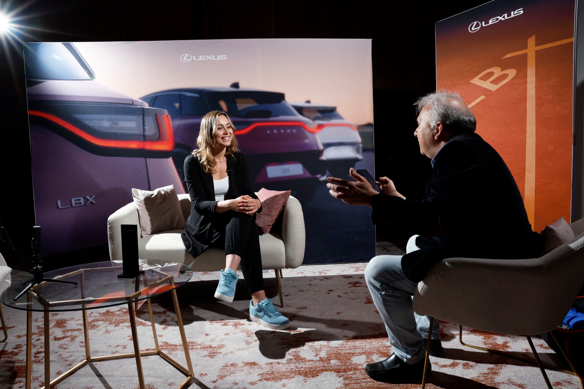 Lors de l'interview avec Fernando Carreño.