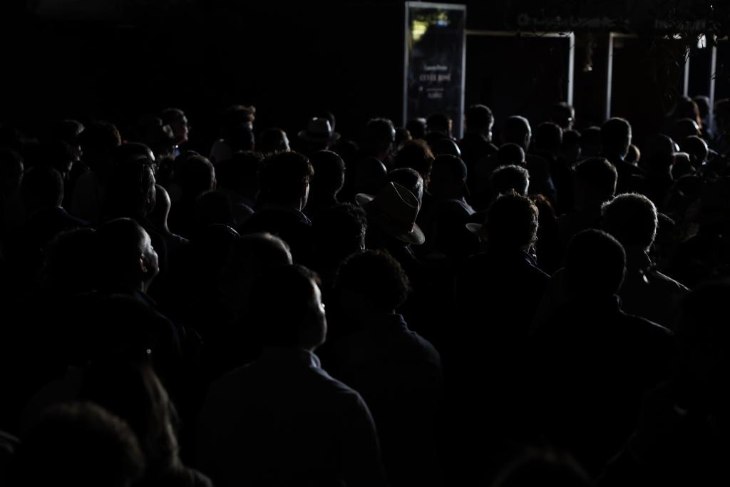 Les participants de Mutua Madrid Open quittent les installations de la boîte magique en raison de la panne.