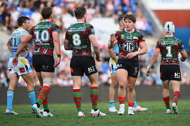 Les joueurs de South Sydney Rabbitohs réagissent