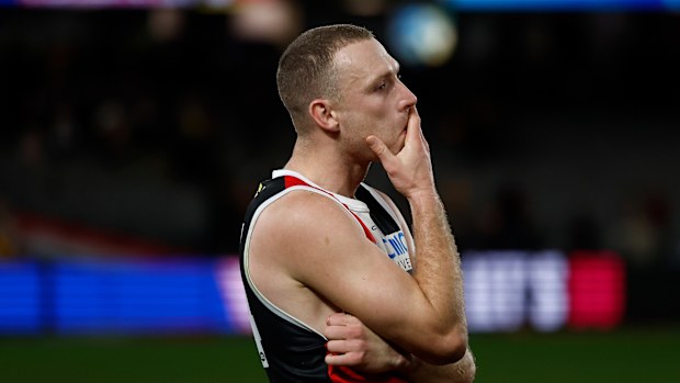 Callum Wilkie des Saints.
