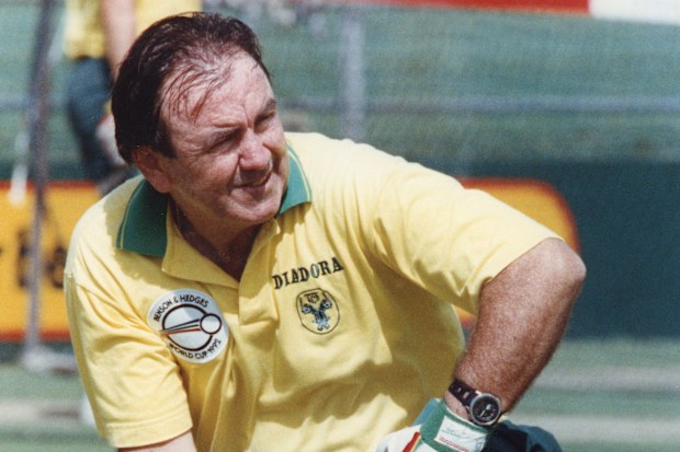 L'entraîneur australien Bob Simpson en 1992.