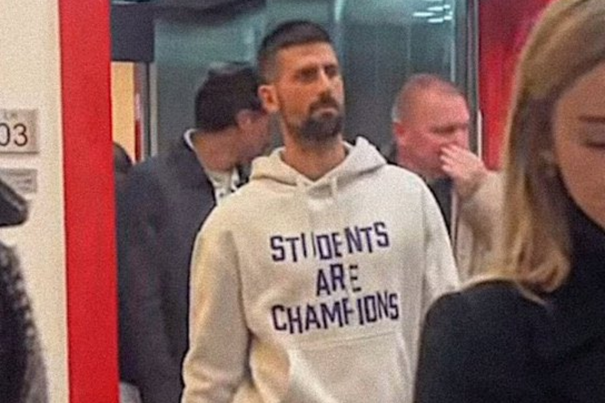 Sweat-shirt étudiants Djokovic