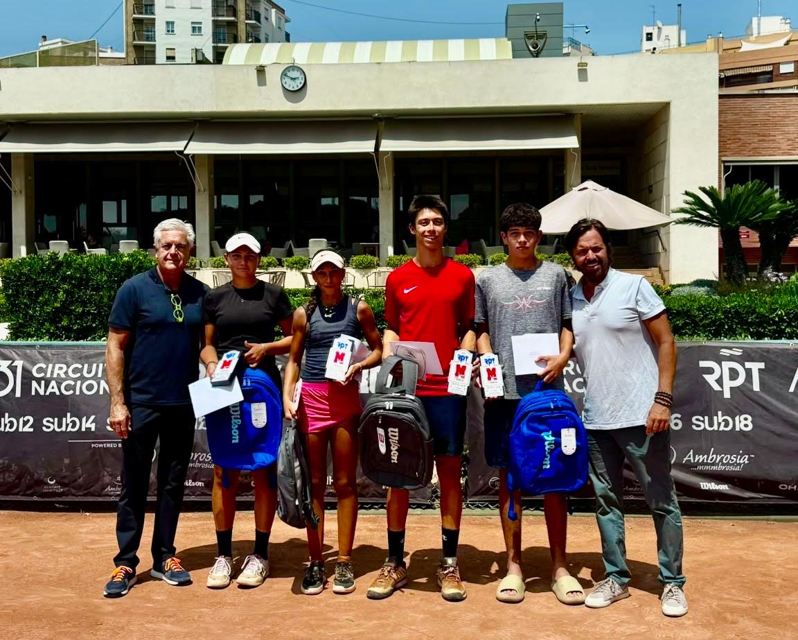 Champions et finalistes moins de 16 ans